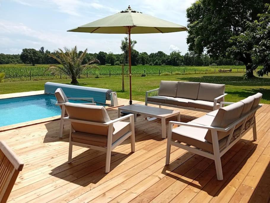 Casa vacanze Maison Neuve Avec Piscine Chauffee, 4 Kms De Contis